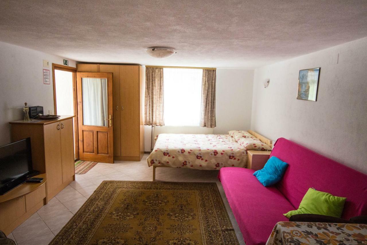 Apartma Kukc Ii